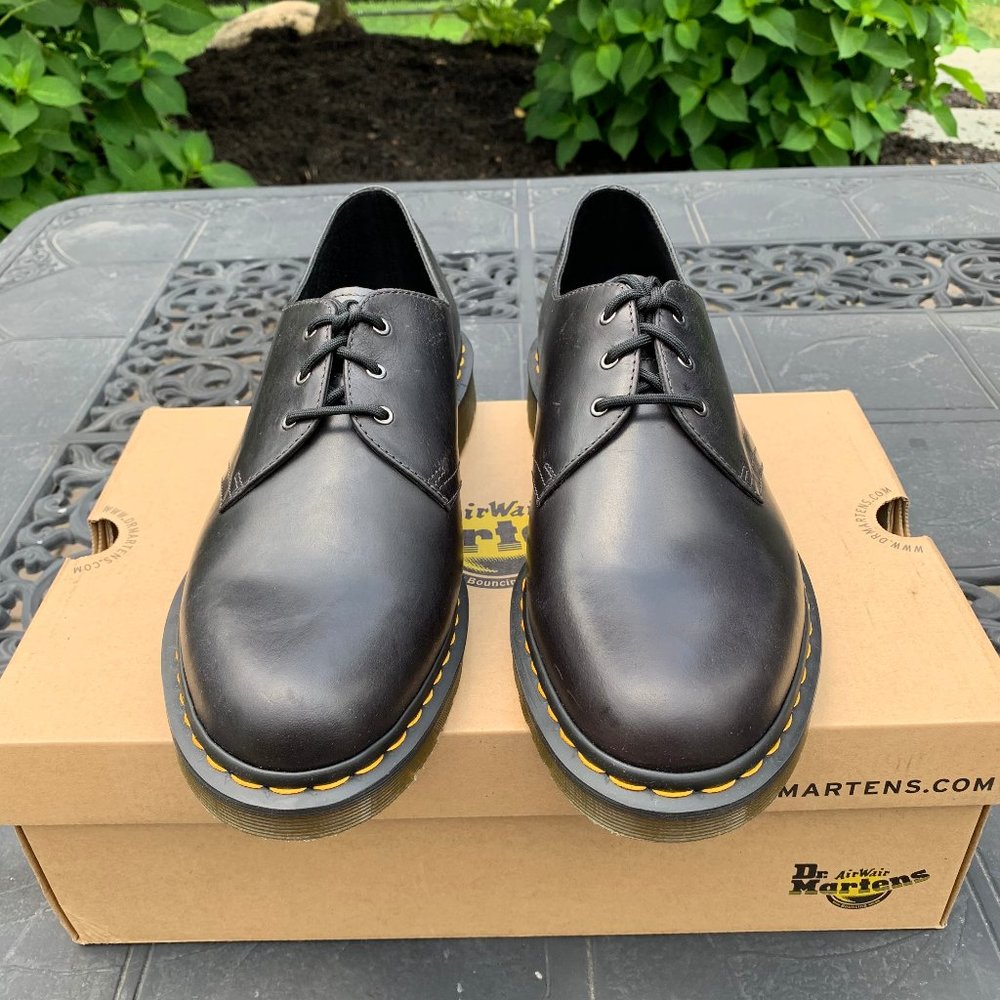 DR. MARTENS GUNMETAL ORLEANS WP LEATHER OXFORD - Picture 2 of 12